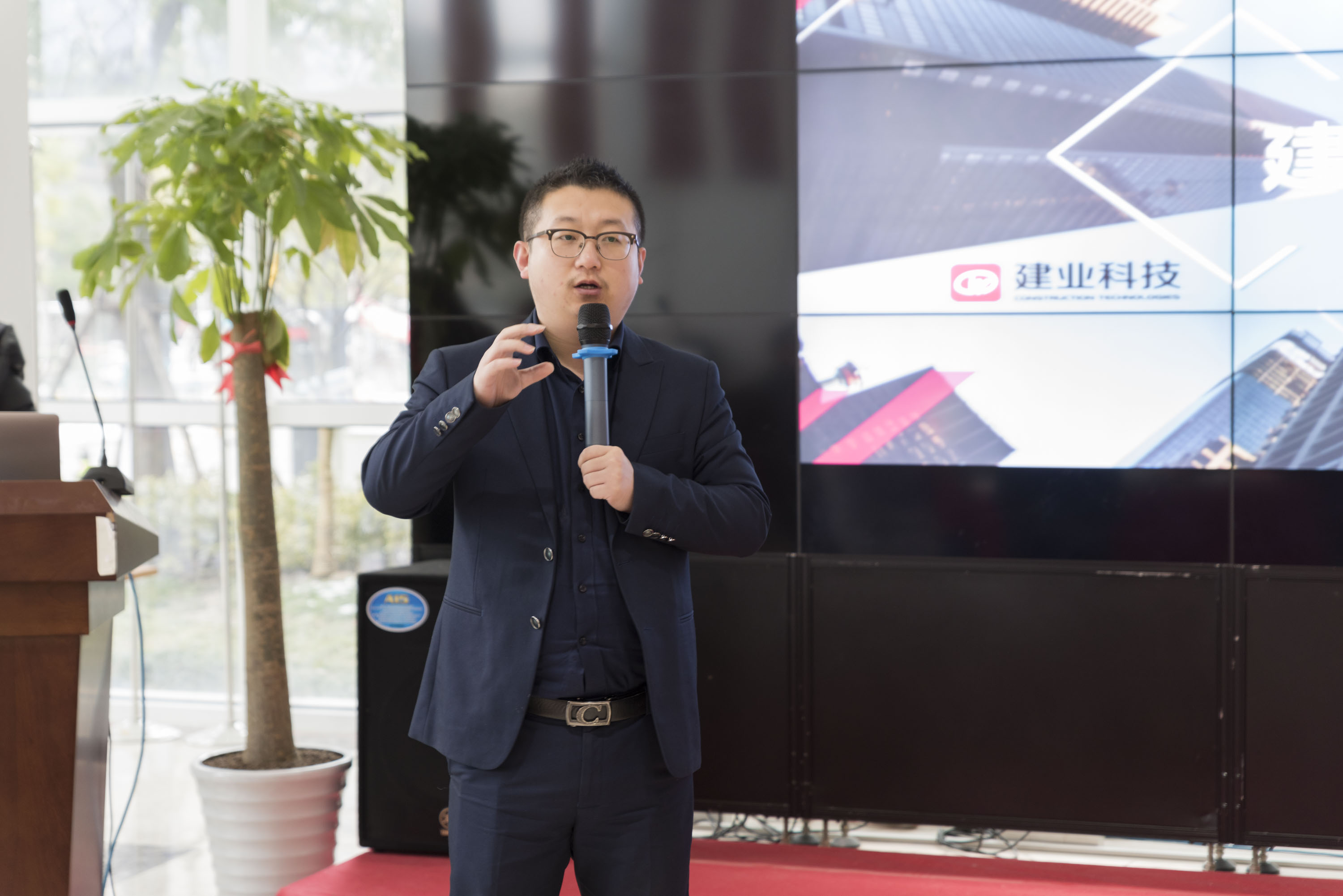 建业科技营销总监杜林